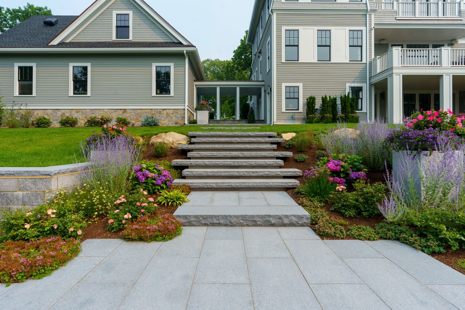 The Homeowner’s Guide to Building a Backyard Oasis With Natural Stone ...