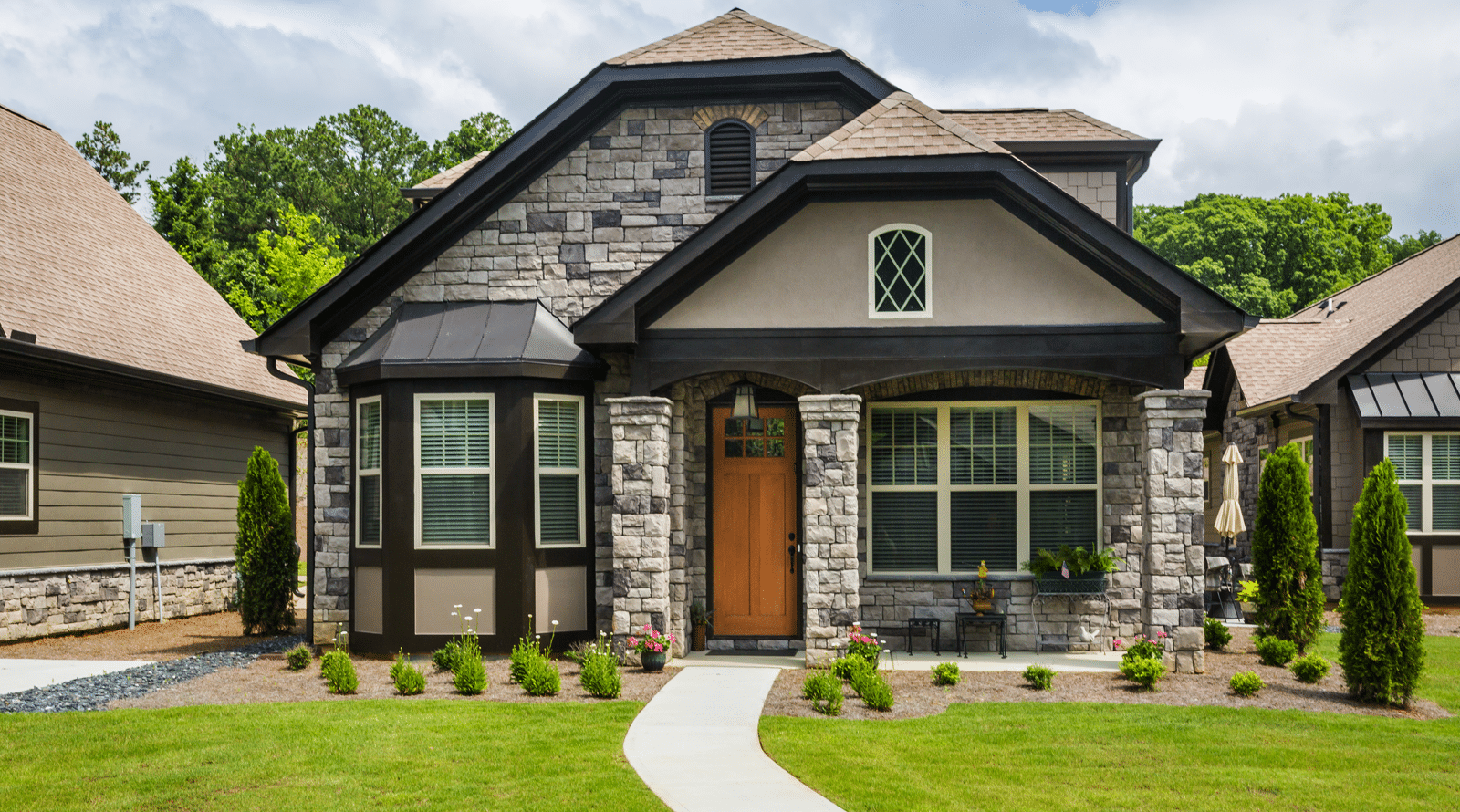 Rainscreens and Water Resistive Barriers Behind Manufactured Stone Veneer