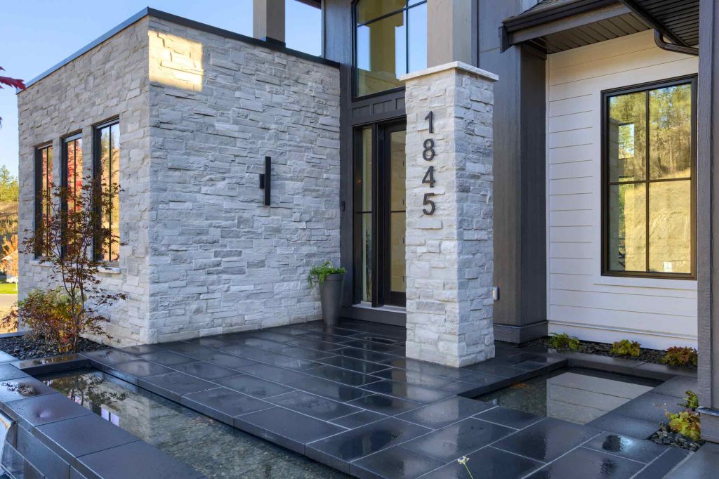 Cultured Stone® - Country Ledgestone, Wheaton™