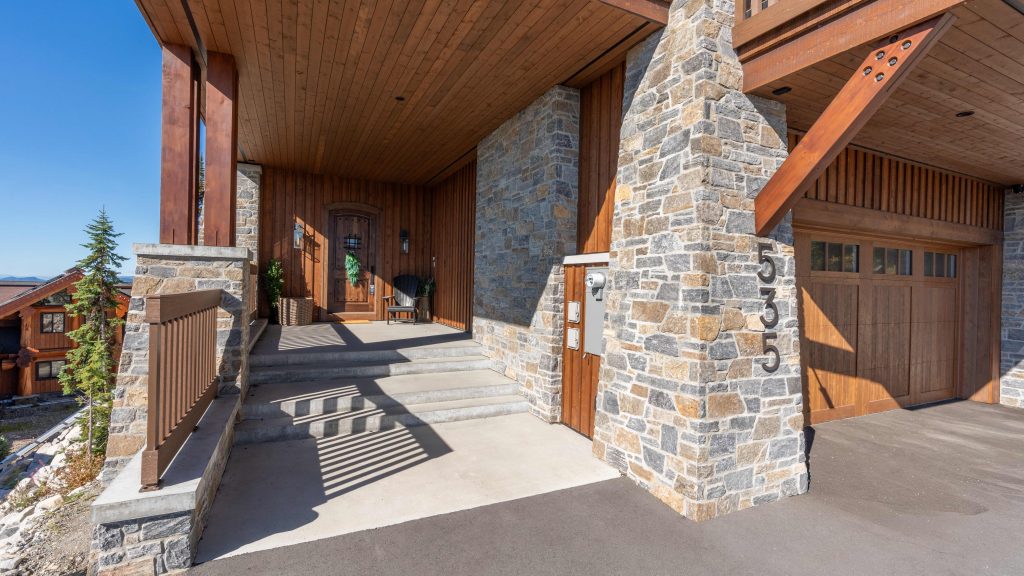 Pangaea® Natural Stone - Quarry Ledgestone®, Lancaster